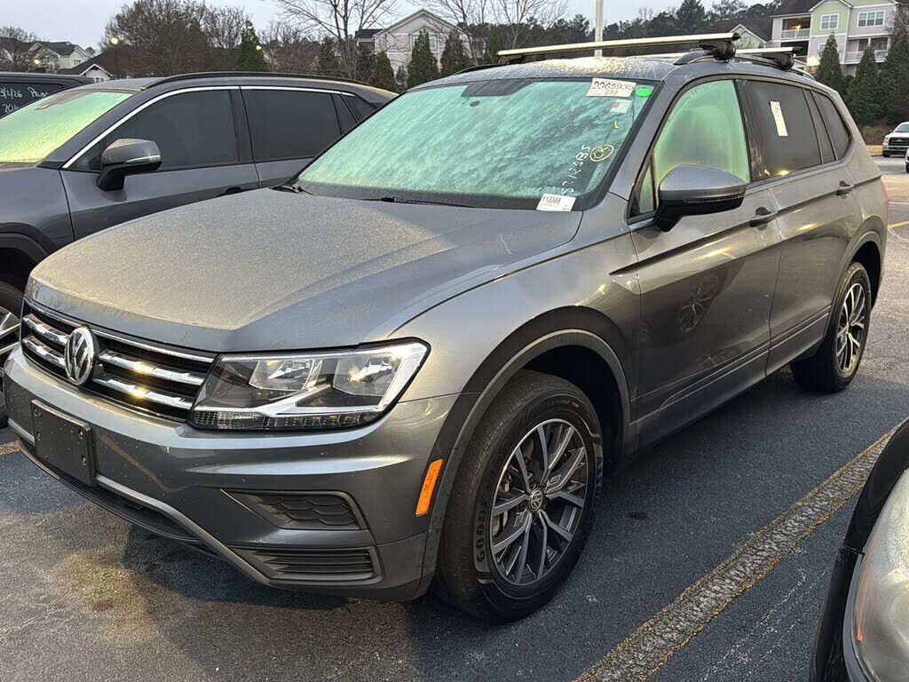 2021 VOLKSWAGEN Tiguan