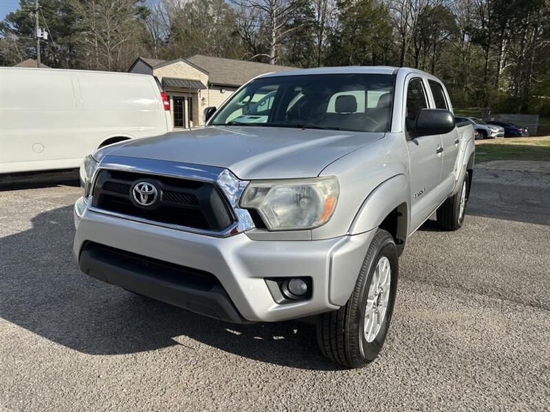2013 TOYOTA Tacoma