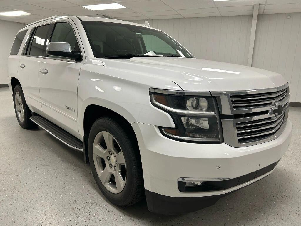 2017 CHEVROLET Tahoe
