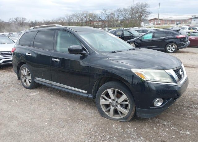 2013 NISSAN Pathfinder