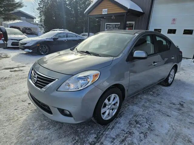 Nissan Versa