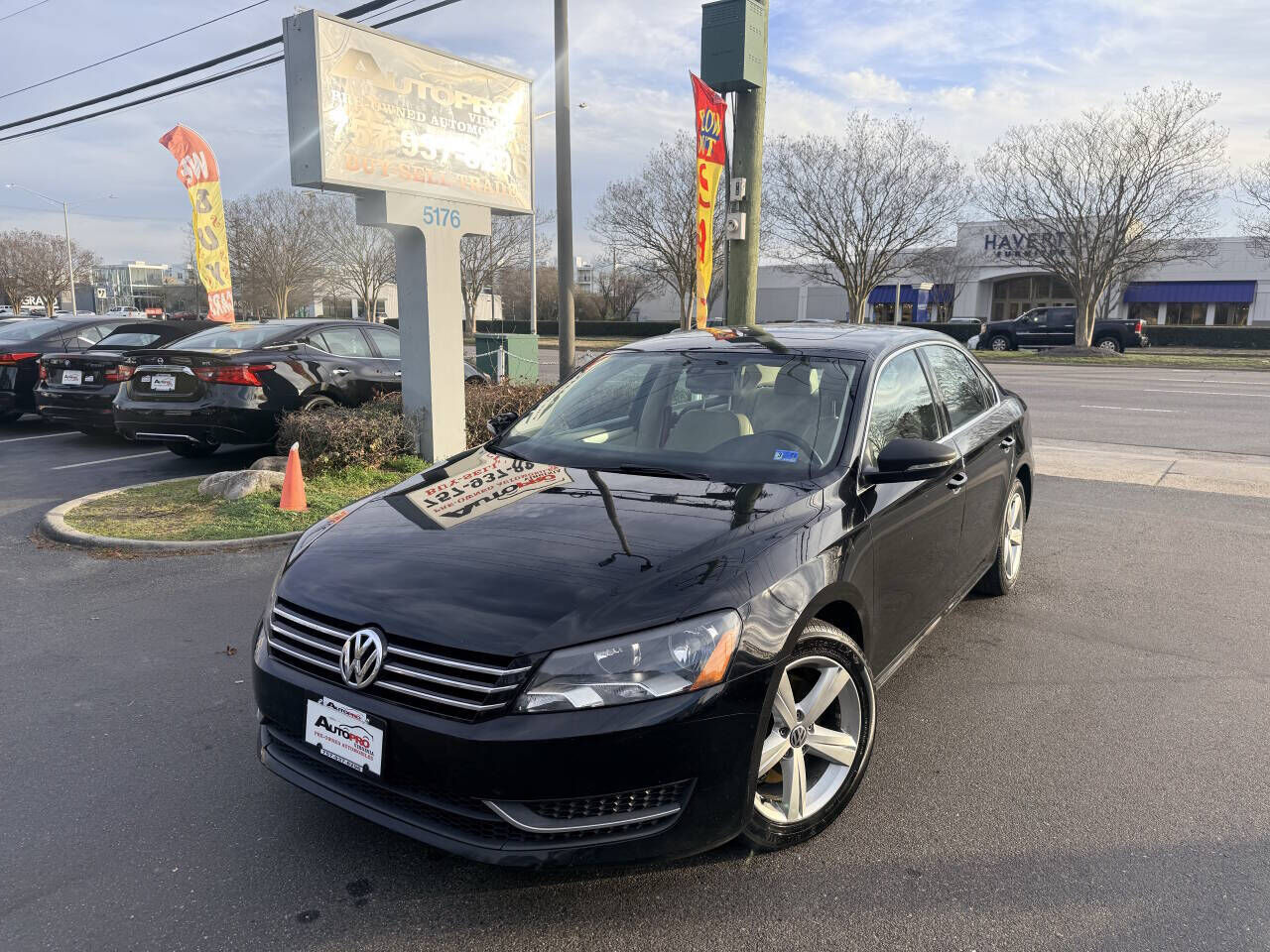 2012 VOLKSWAGEN Passat