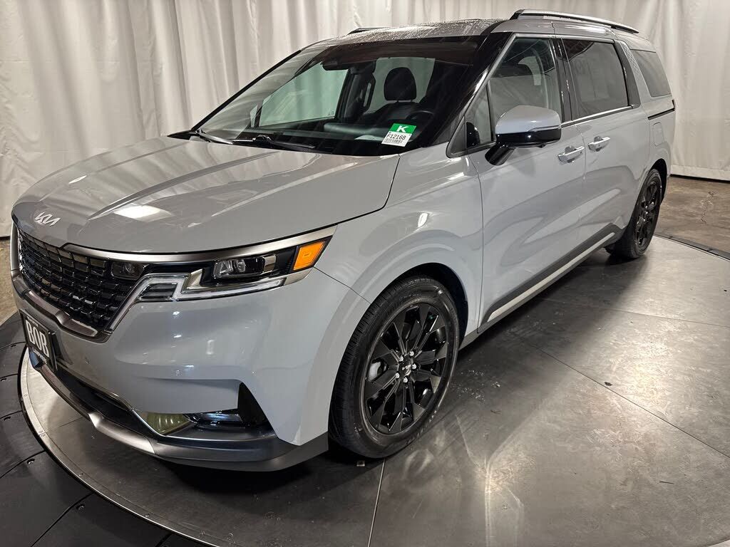 2024 KIA Carnival