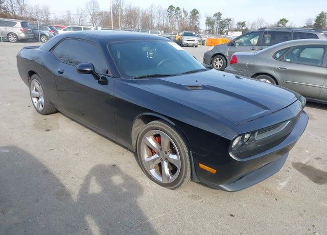 2013 DODGE Challenger
