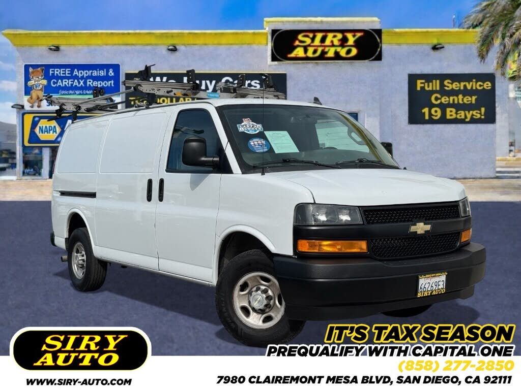 2021 CHEVROLET Express