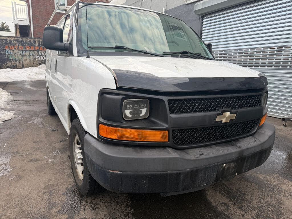 2014 CHEVROLET Express