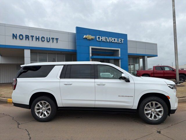 2024 CHEVROLET Suburban