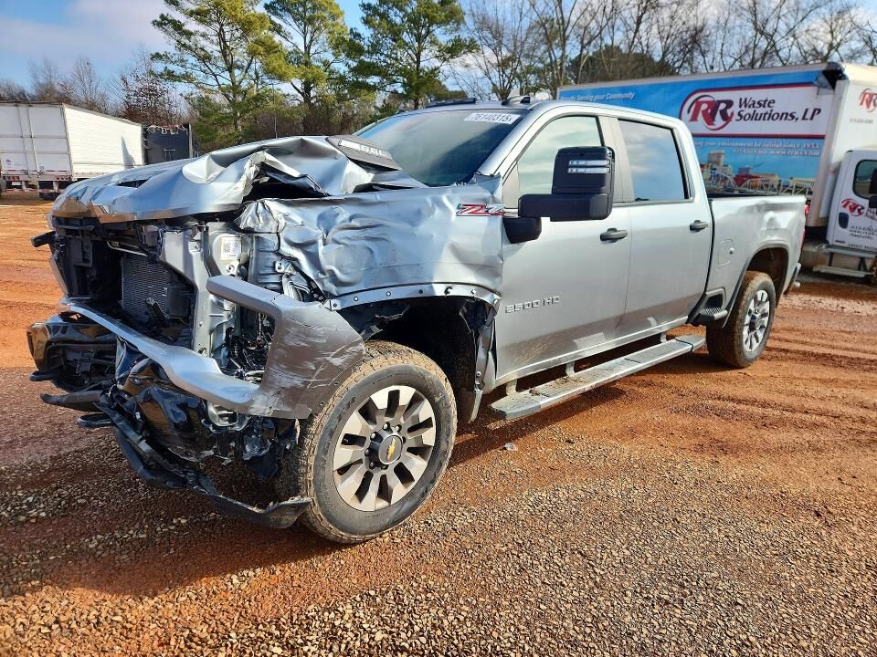 2024 CHEVROLET Silverado HD