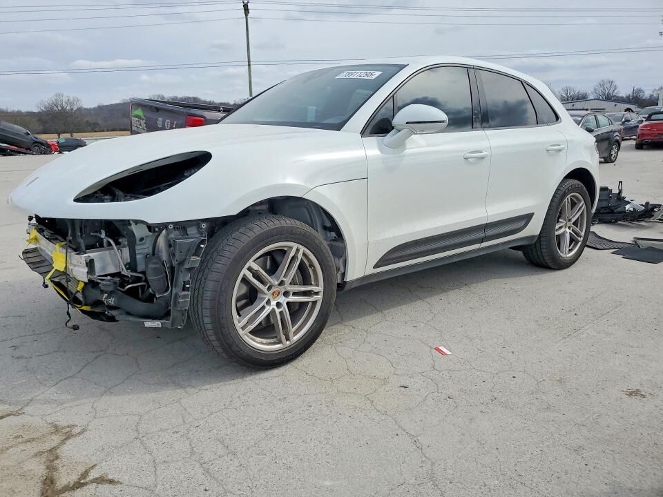 2024 PORSCHE Macan