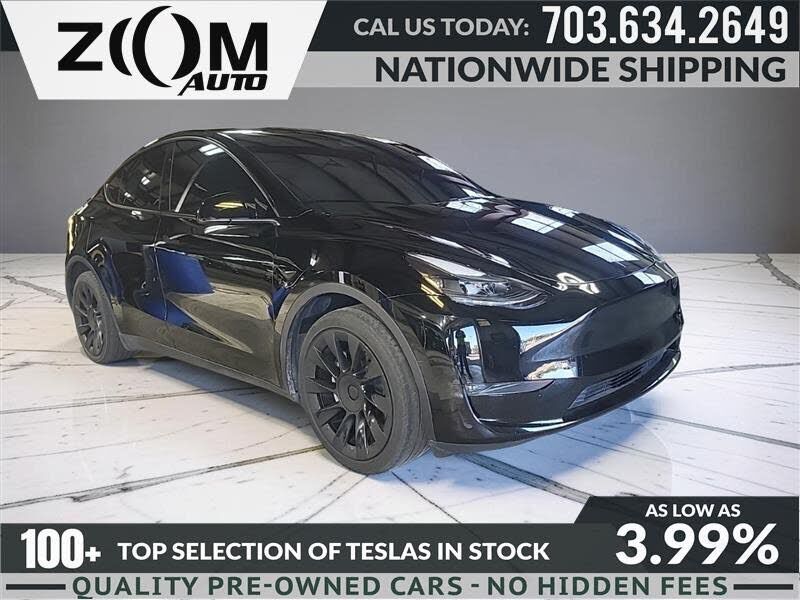 2023 TESLA Model Y