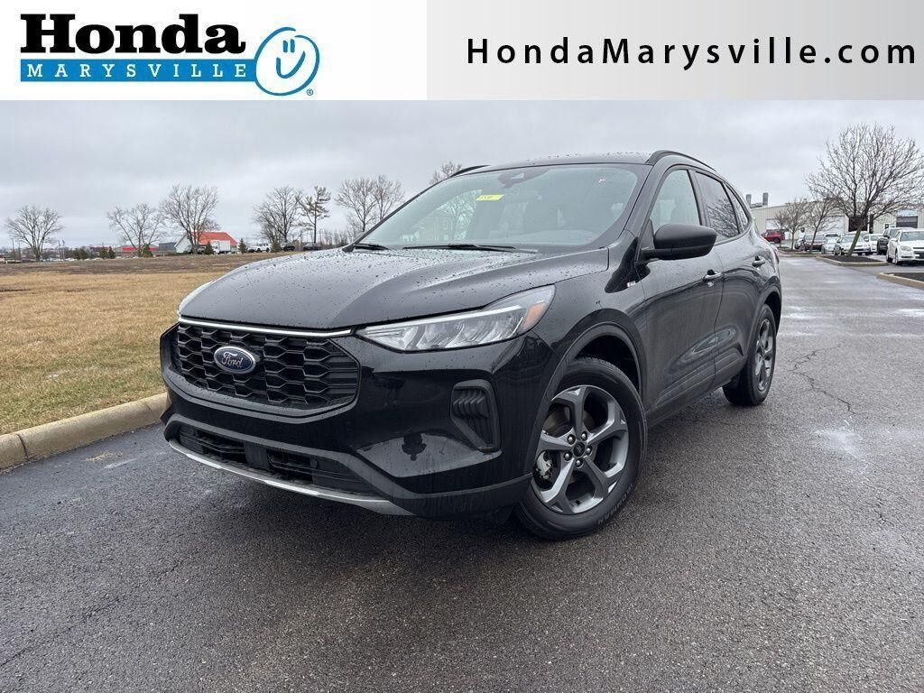 2025 FORD Escape