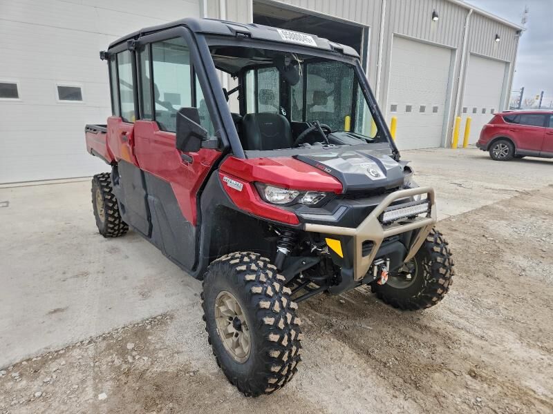 2024 CAN-AM Defender/Traxter