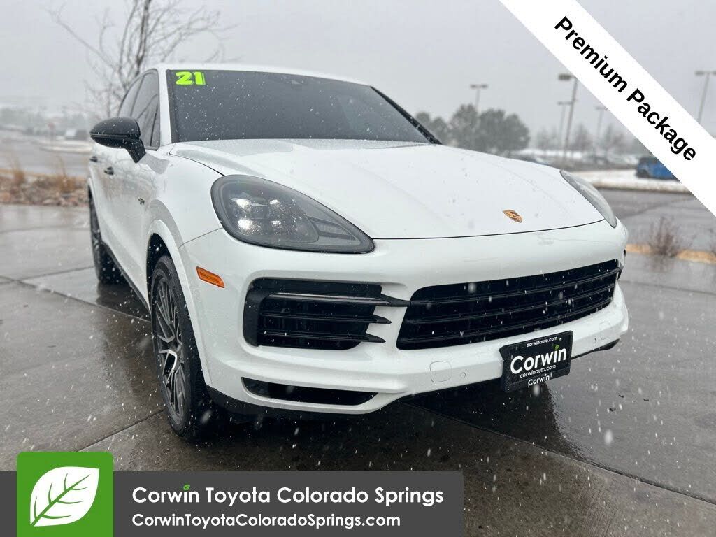 2021 PORSCHE Cayenne