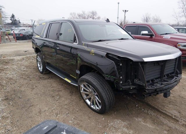 2017 CADILLAC Escalade ESV