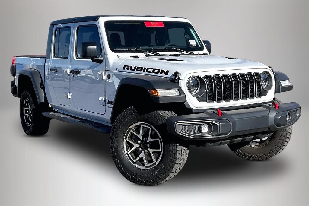 2025 JEEP Gladiator