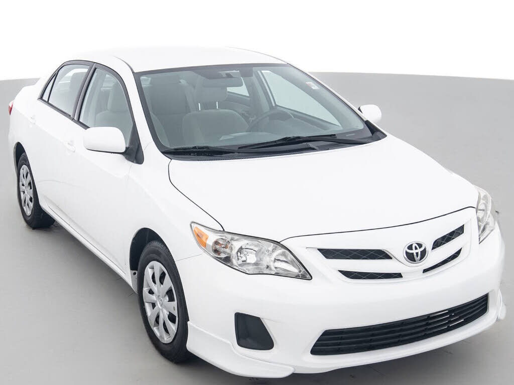 2011 TOYOTA Corolla
