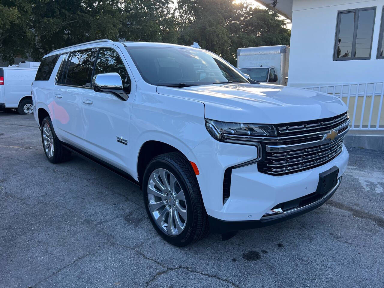 2024 CHEVROLET Suburban