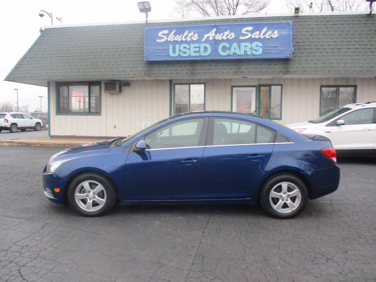 2013 CHEVROLET Cruze