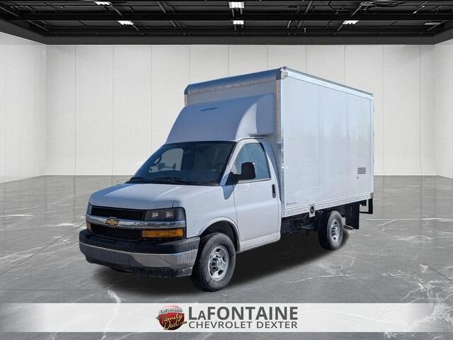 2025 CHEVROLET Express