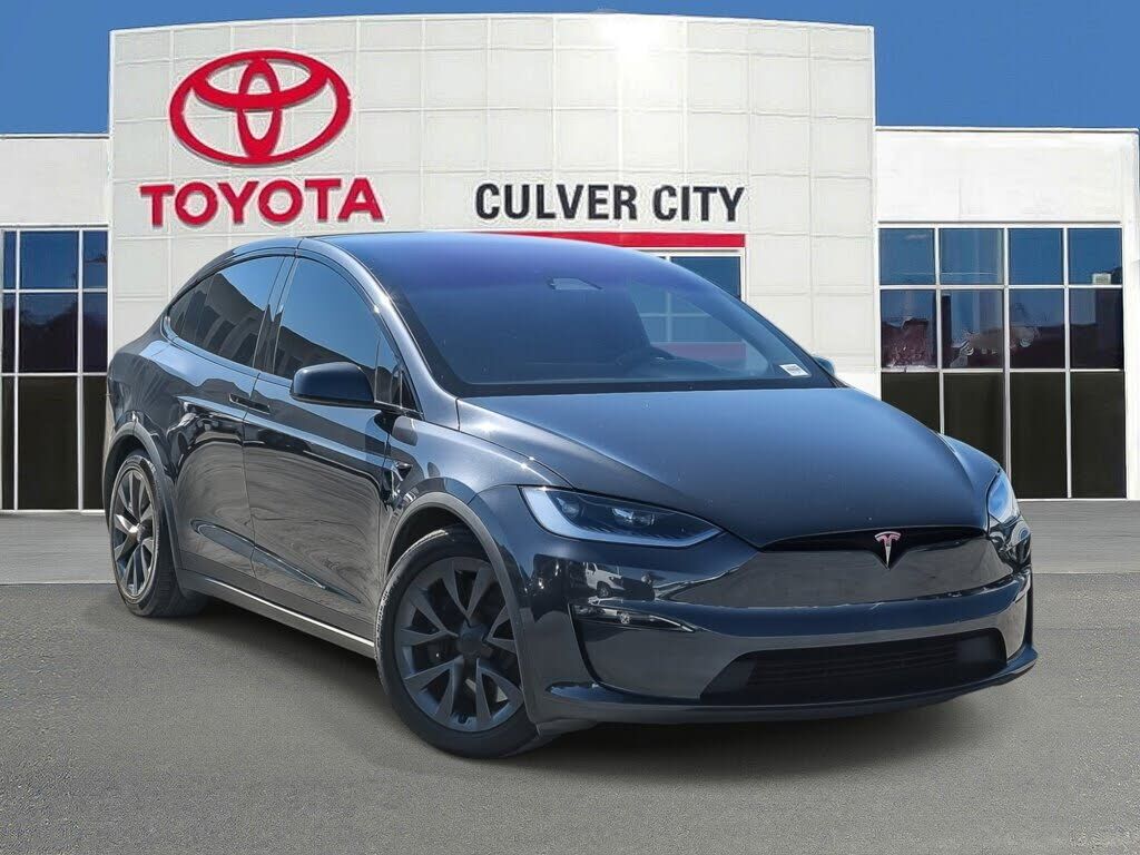 2024 TESLA Model X