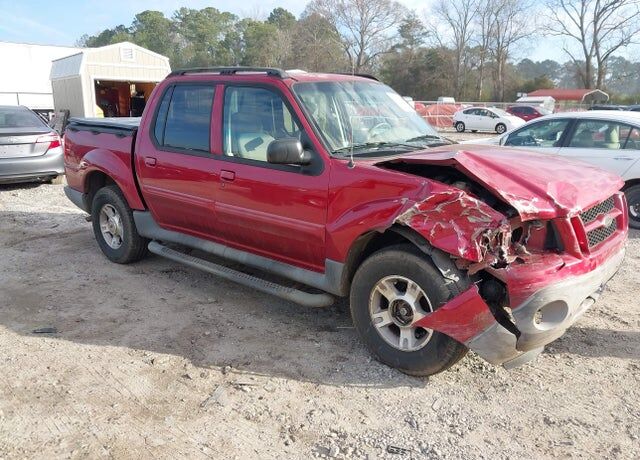 2004 FORD Explorer
