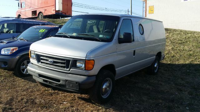 2006 FORD E-250