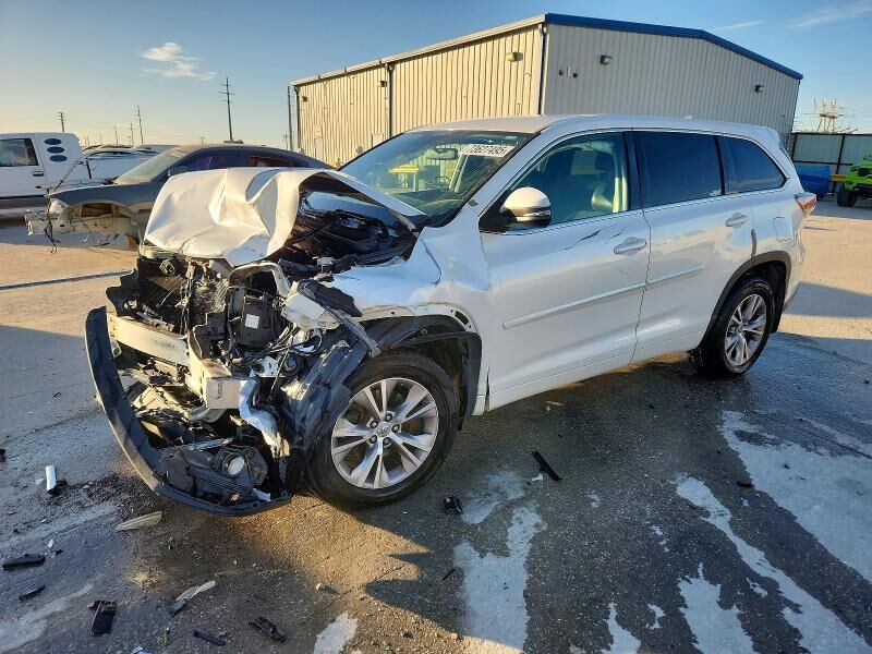 2015 TOYOTA Highlander