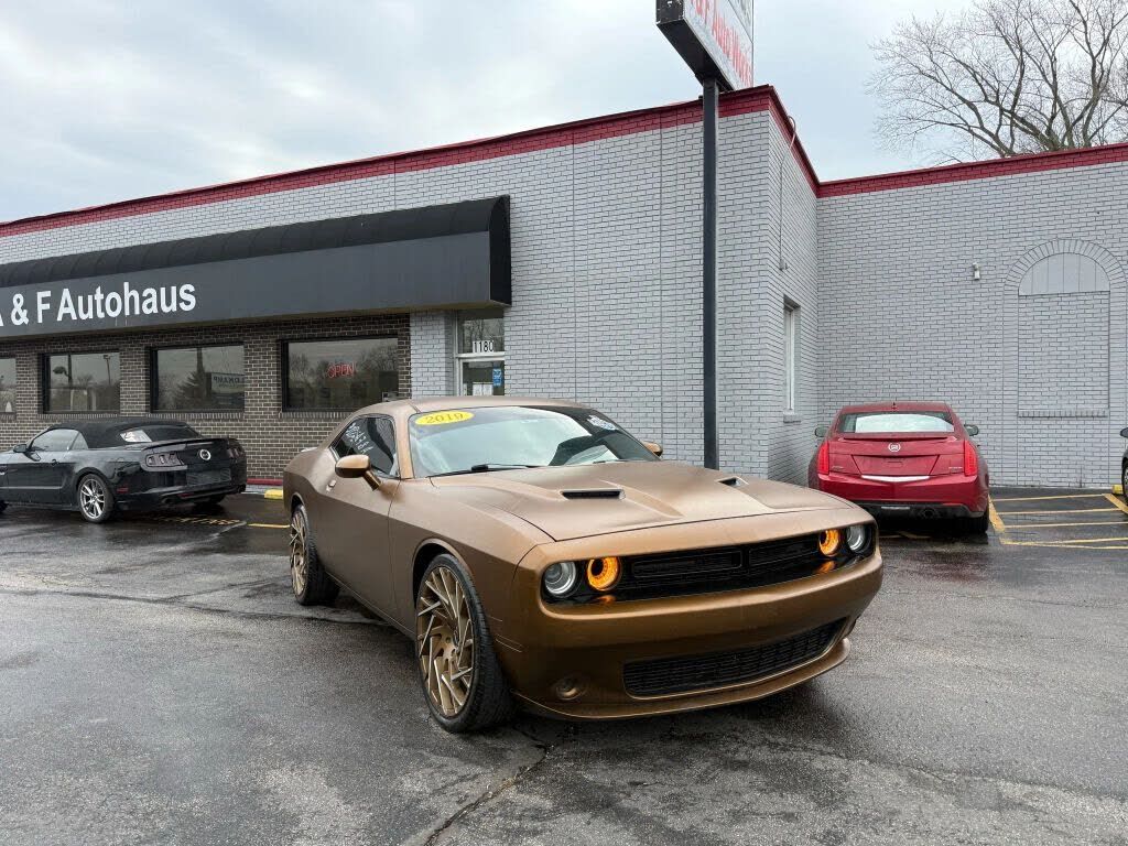 2019 DODGE Challenger