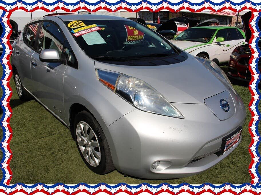 2014 NISSAN Leaf