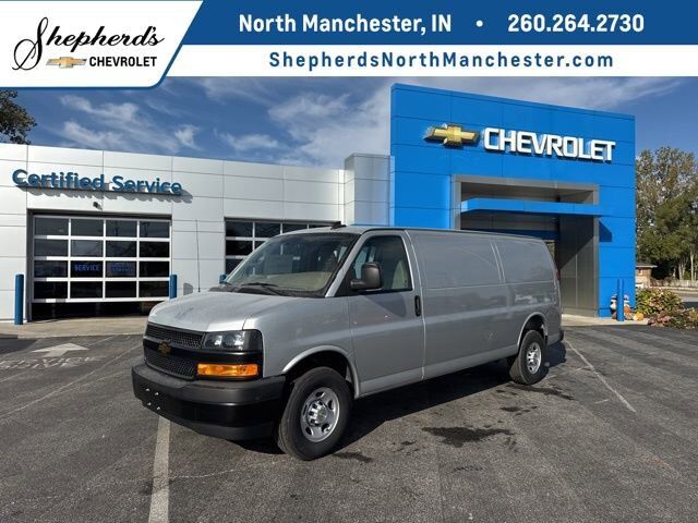 2025 CHEVROLET Express