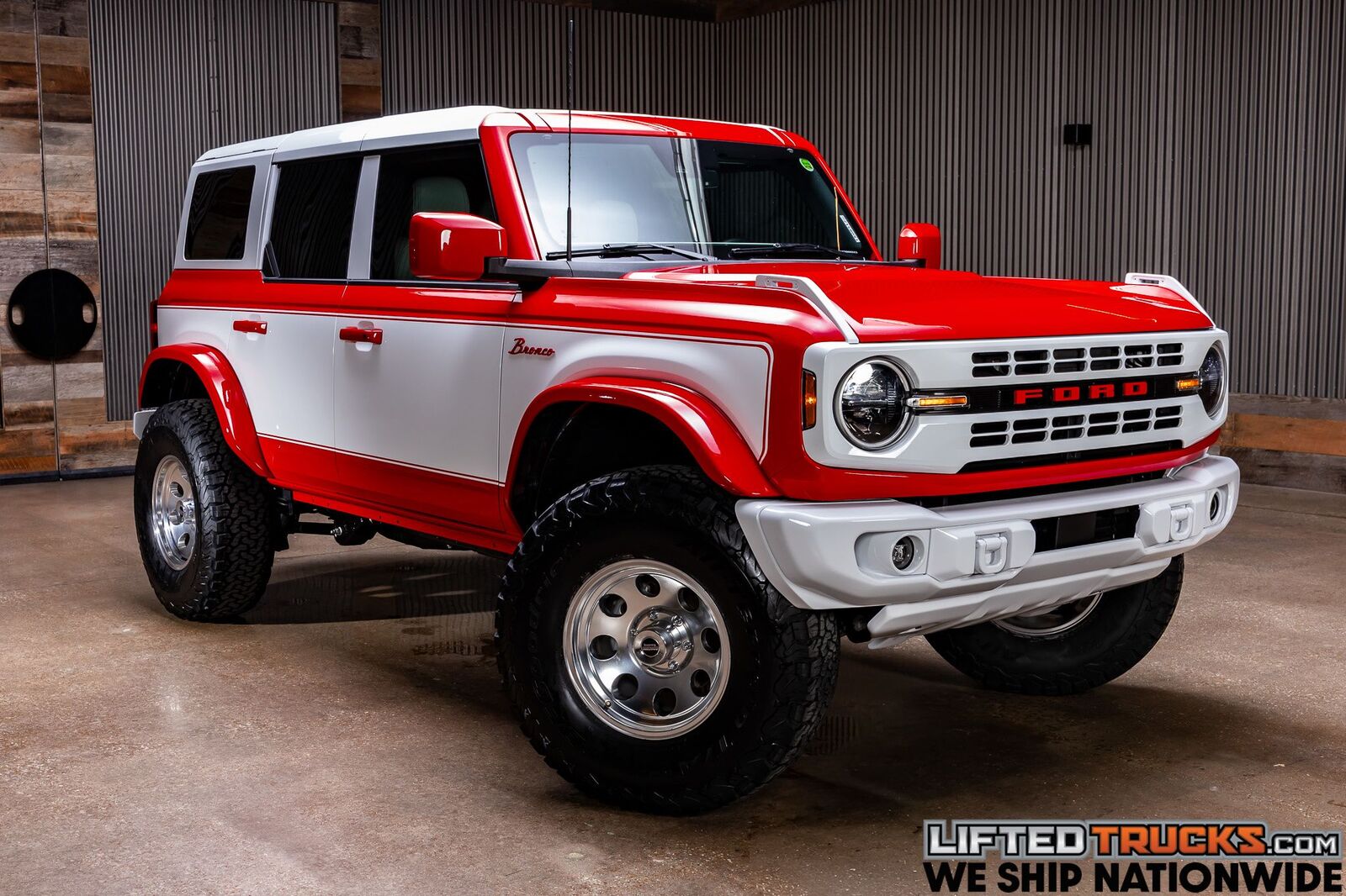 2023 FORD Bronco