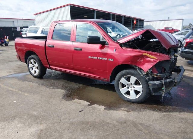 2012 DODGE Ram