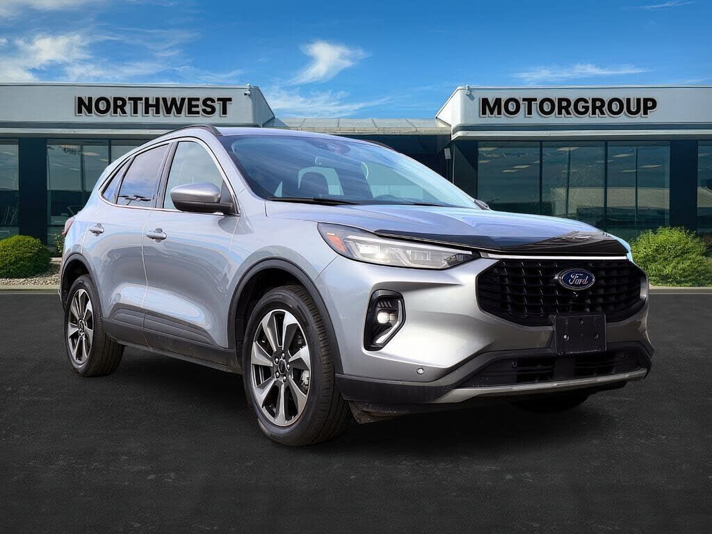 2023 FORD Escape