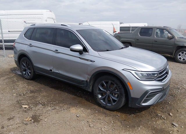 2022 VOLKSWAGEN Tiguan
