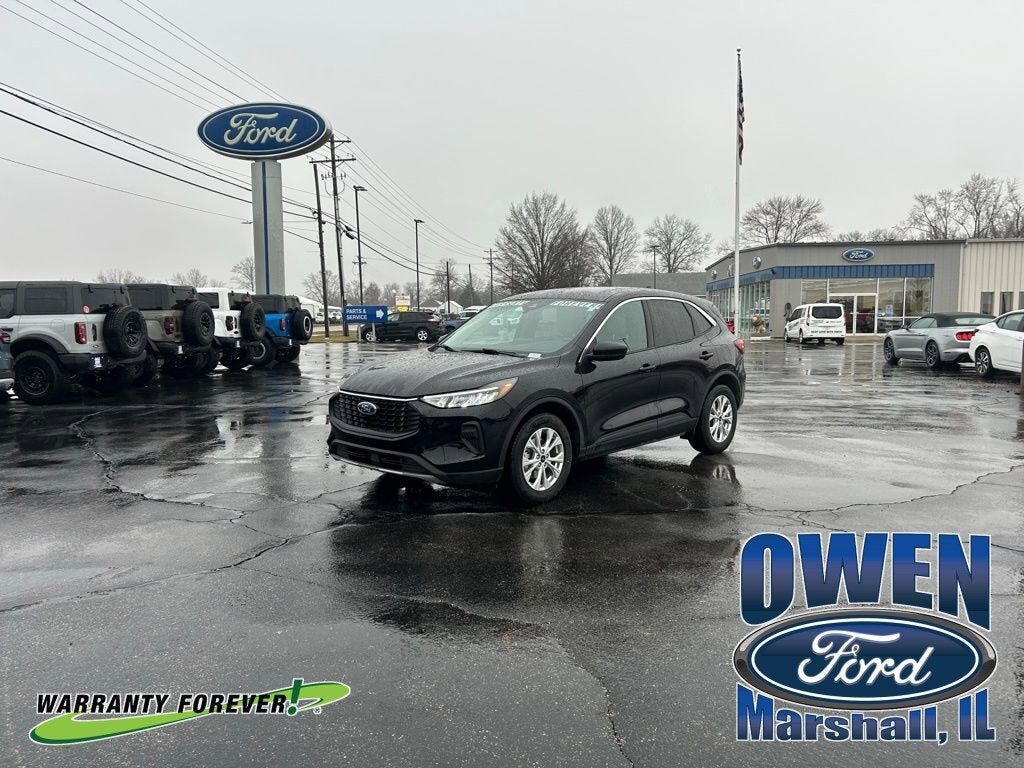 2024 FORD Escape