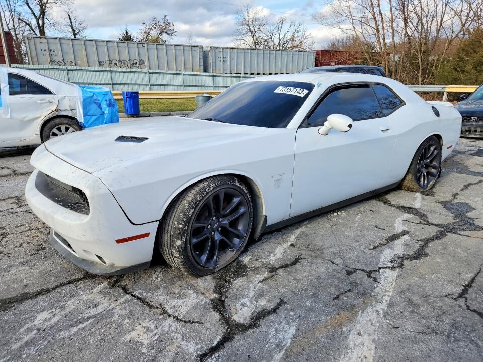 2017 DODGE Challenger