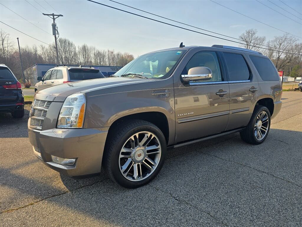 2014 CADILLAC Escalade