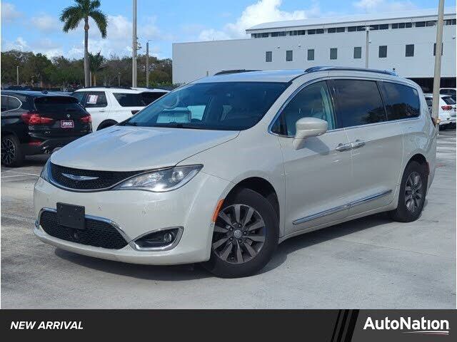 2019 CHRYSLER Pacifica