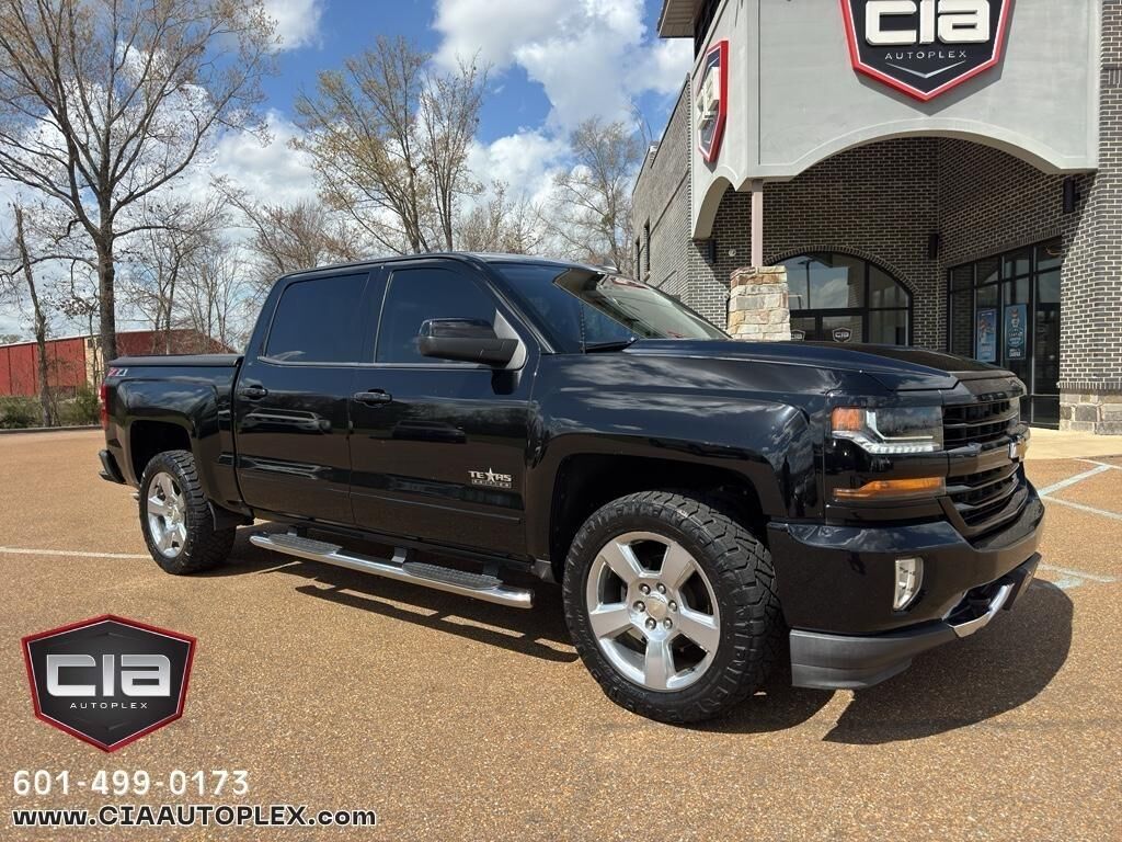 2018 CHEVROLET Silverado