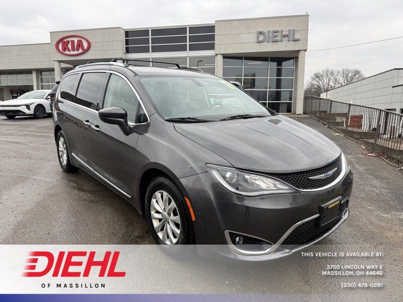2018 CHRYSLER Pacifica