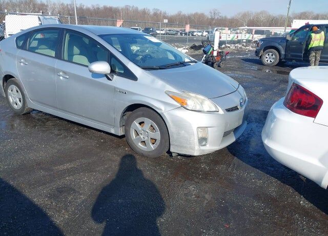 2011 TOYOTA PRIUS