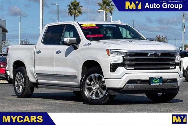 2025 CHEVROLET Silverado