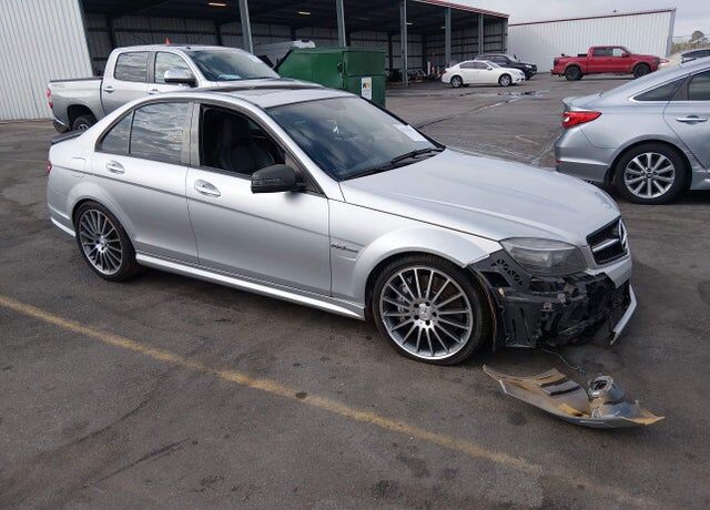 2011 MERCEDES-BENZ C-Class