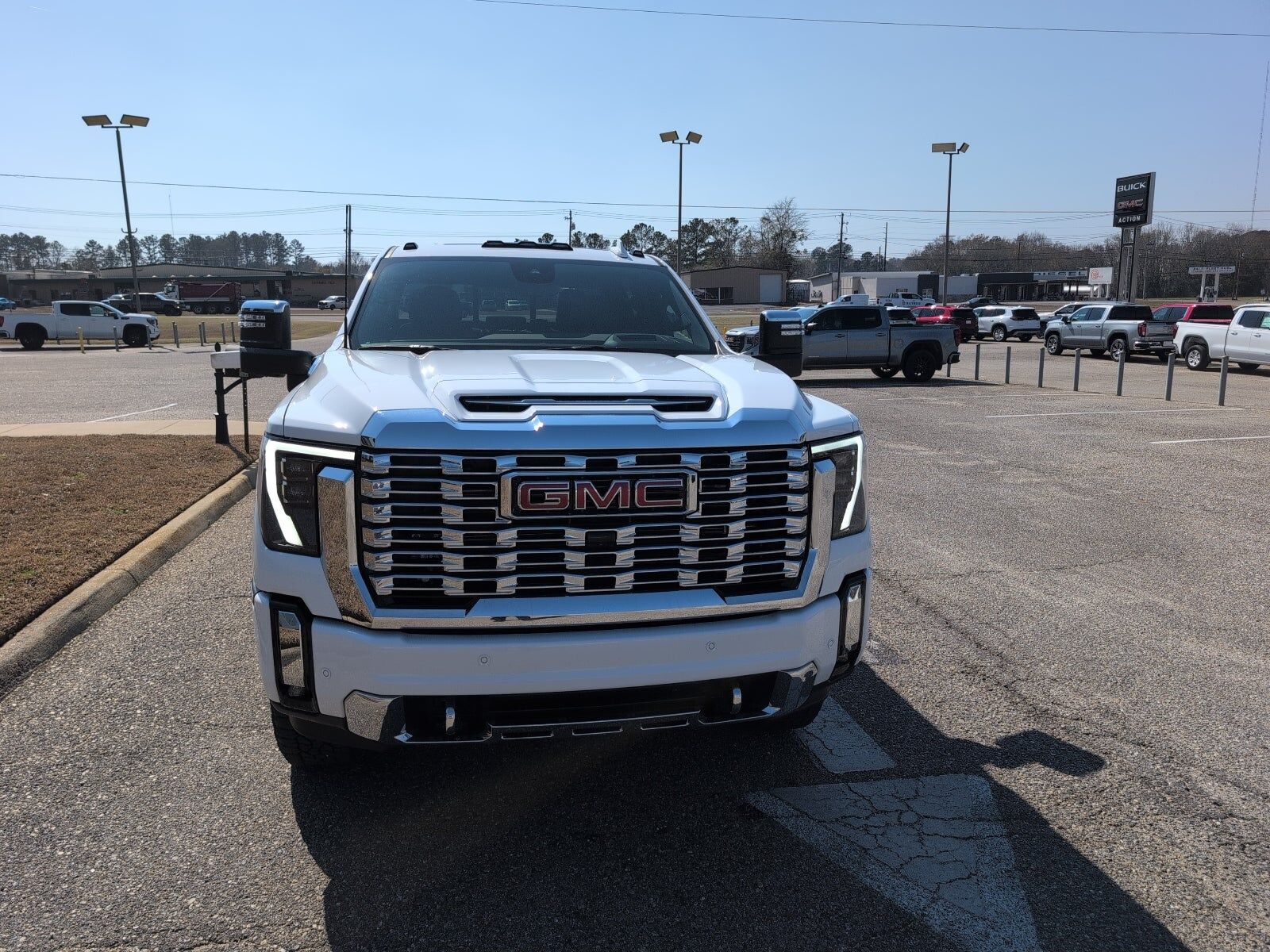 2026 GMC Sierra HD
