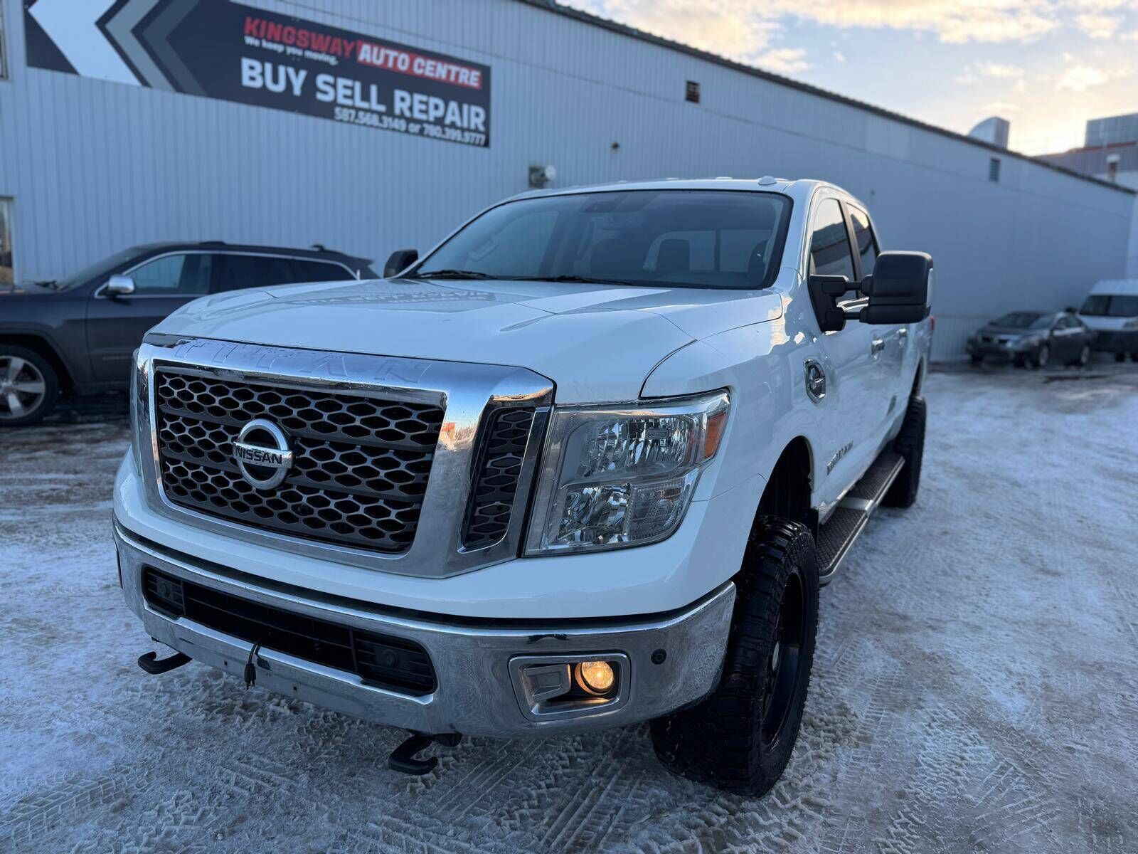 Nissan Titan
