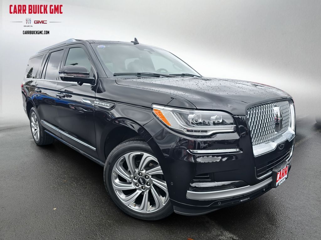 2024 LINCOLN Navigator L