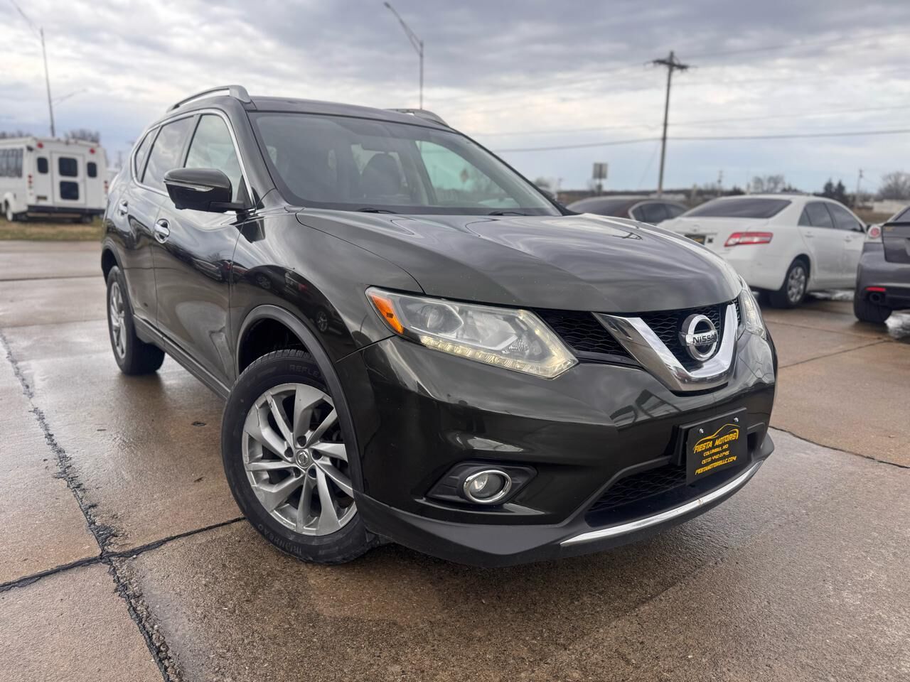 2015 NISSAN Rogue