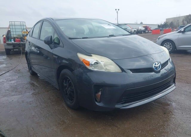 2014 TOYOTA PRIUS