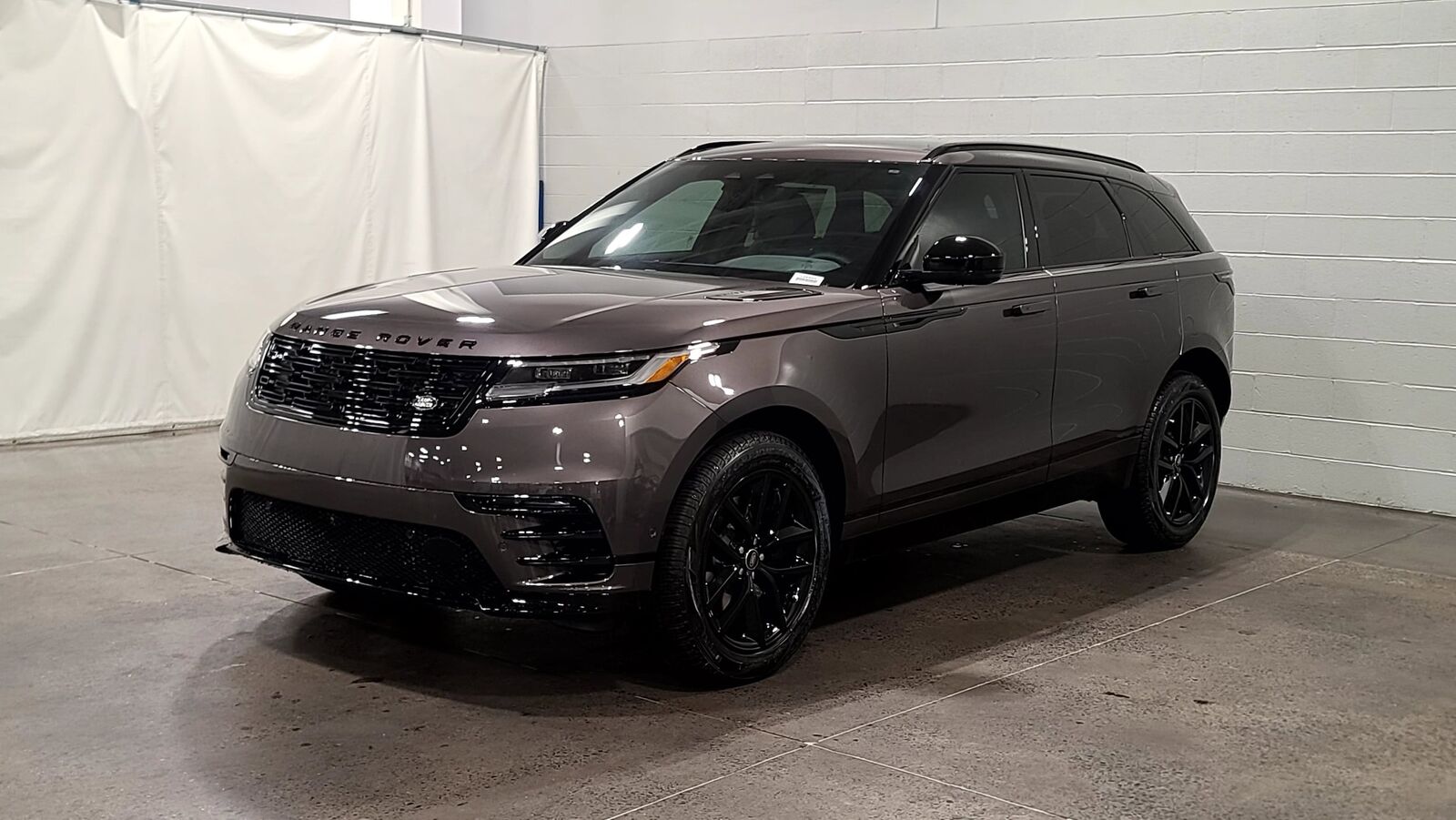 2026 LAND ROVER Range Rover Velar