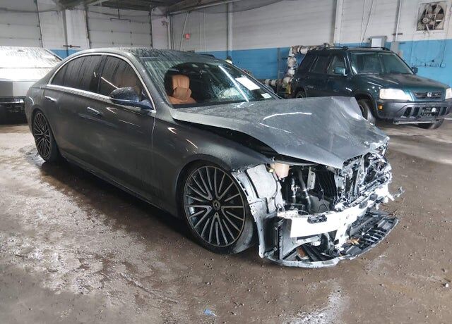 2022 MERCEDES-BENZ S-Class